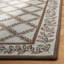 Tapis floral en laine crocheté à la main