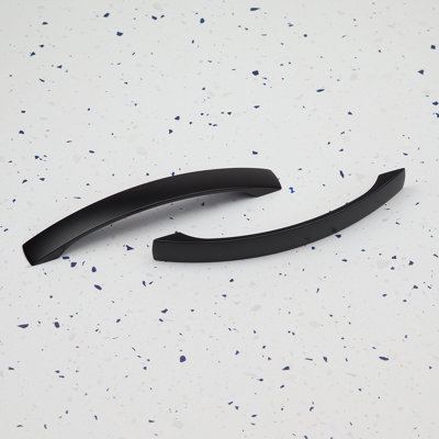 160mm Matt Black Curved Bridge Handle