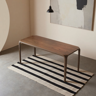 Simple and modern style home desk