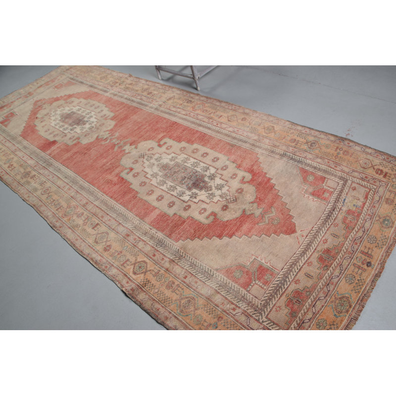 Grand tapis turc vintage en laine tissé à la main avec un motif géométrique rouge pour un décor bohémien