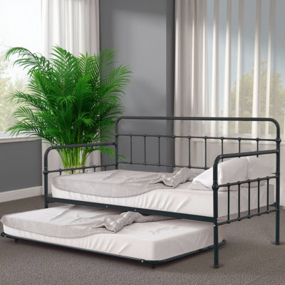 Lit de jour double en métal avec couchette - Conception de tuyaux industriels - Prêt pour les matelas