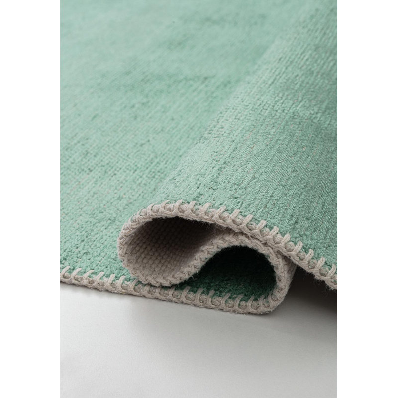 Tapis d'intérieur tissé à la machine en bleu, Rectangle 6 pi 7 po x 8 pi 3 po