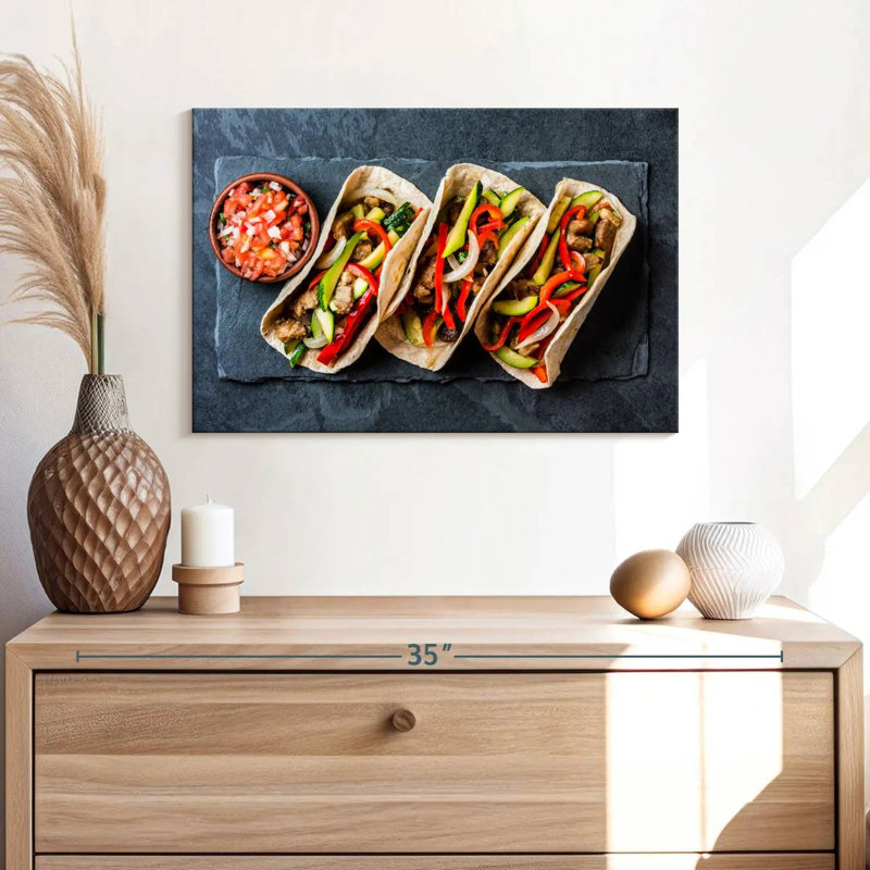 Yarlin Tacos De Cerdo, 16" H x 24" W