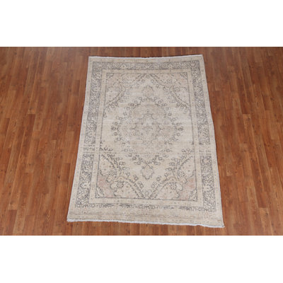 Tapis persan en laine à motif géométrique Analidia 5 pi x 6 pi Tabriz