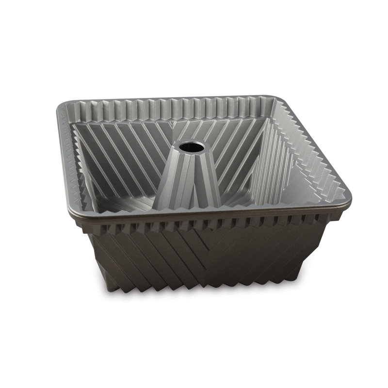 Graphite Non-Stick Aluminum Square Bundt Cake Pan