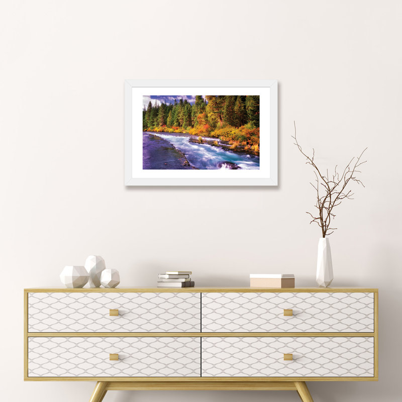 «Fall Stream», reproduction de photo encadrée, Papier blanc, H 24 po x l 32 po x P 1 po