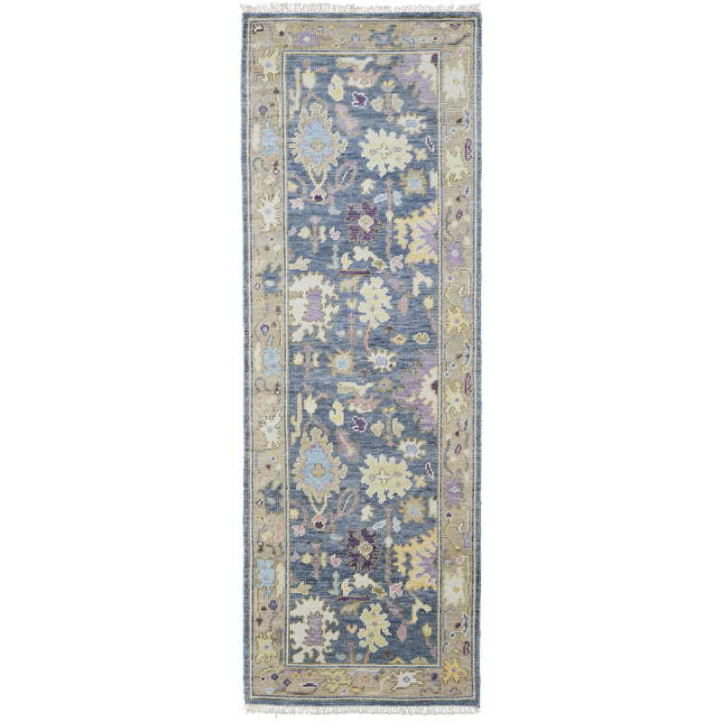 Karina Handmade Wool Floral Area Rug, Runner 2'6" x 8'