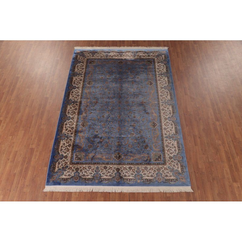 Tapis traditionnel floral 7 x 10