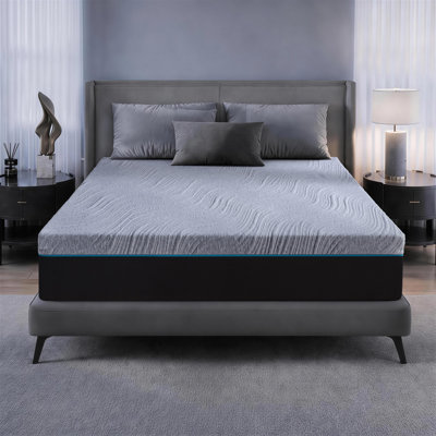Matelas en mousse de 14 po avec mousse équilibrée et confort pour un sommeil réparateur