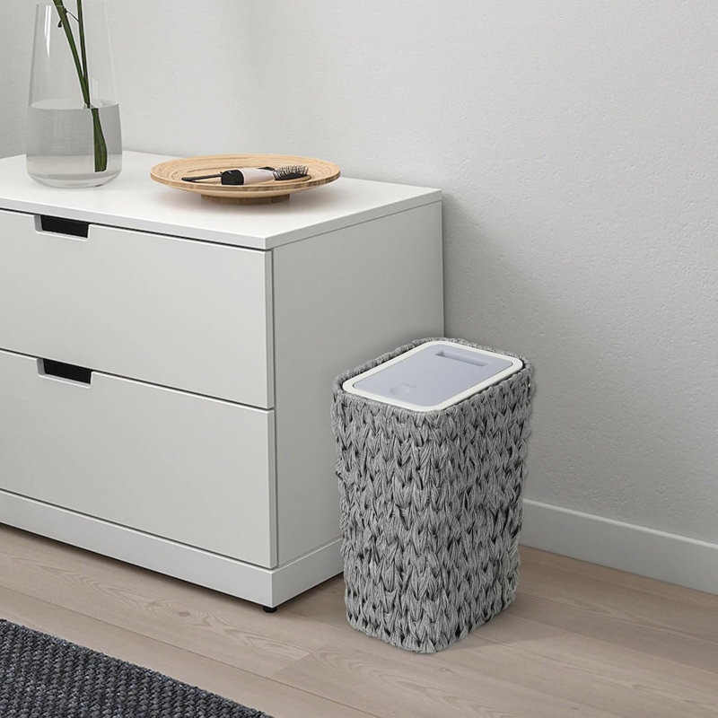 Poubelles, Gris