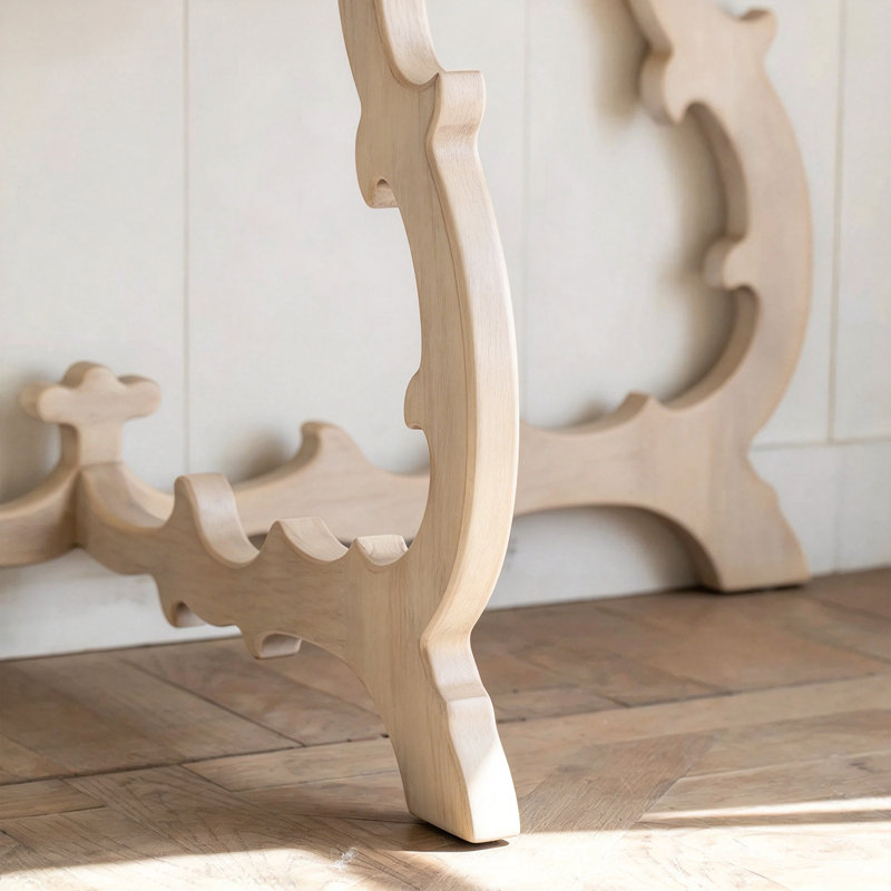 Console semi-circulaire sculptée de style français