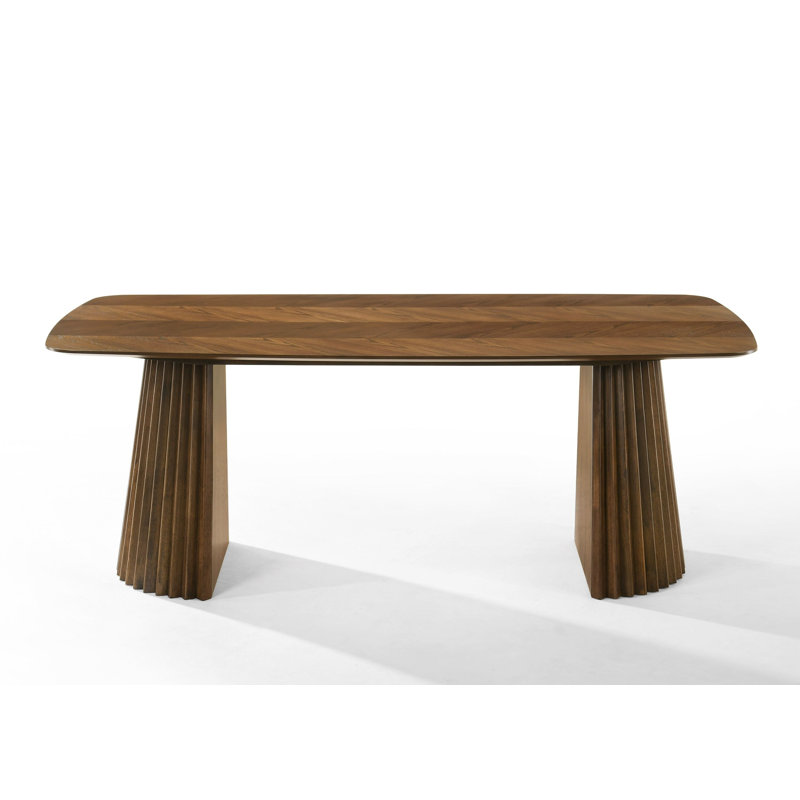 Weybridge - Table de salle à manger moderne en noyer à chevrons de style Mid-Century