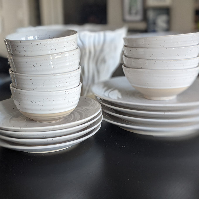 Siterra Rustic White Dinnerware Stone Lain Lauren Stoneware