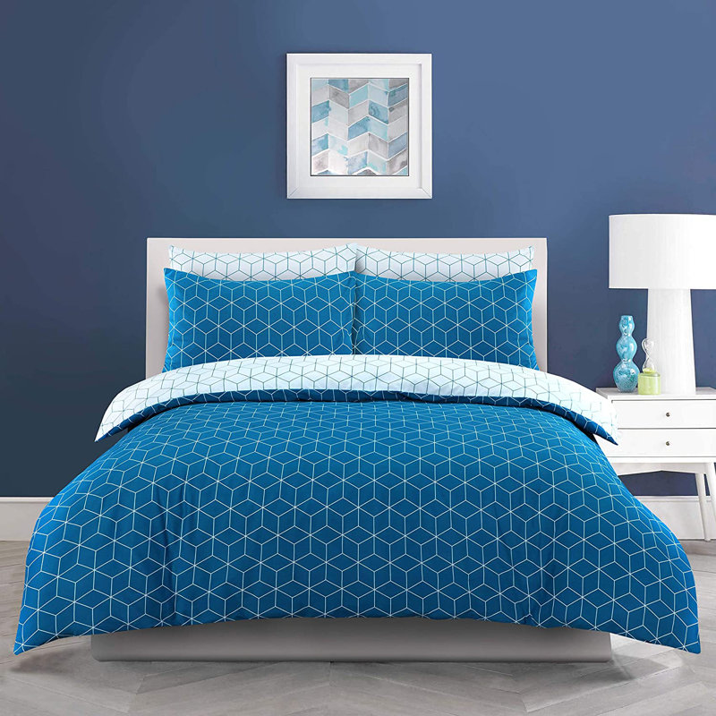 NightComforts Geometric Duvet Cover Set, Double - 2 Standard Pillowcases