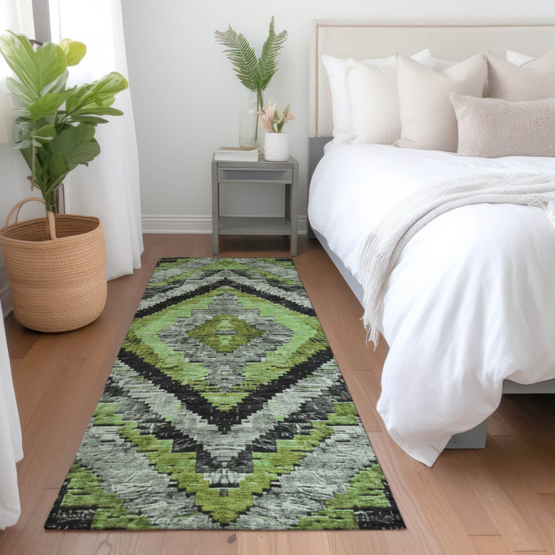 Machine Washable Indoor/Outdoor Xhevrie Aloe Rug, Runner 2'3" x 7'6"