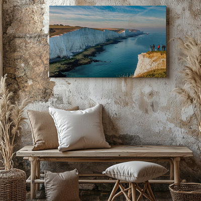 Toile, vue panoramique sur les falaises de craie blanches frappantes, montée spectaculaire de la mer turquoise sous un ciel bleu clair, art sur toile