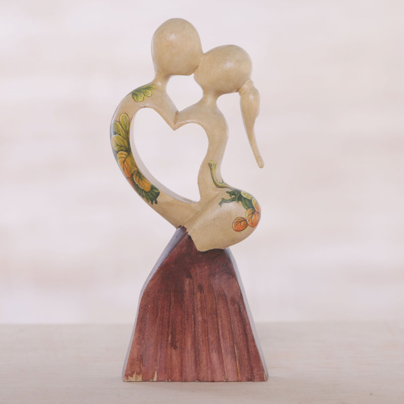 Figurine en bois à danse d’amour