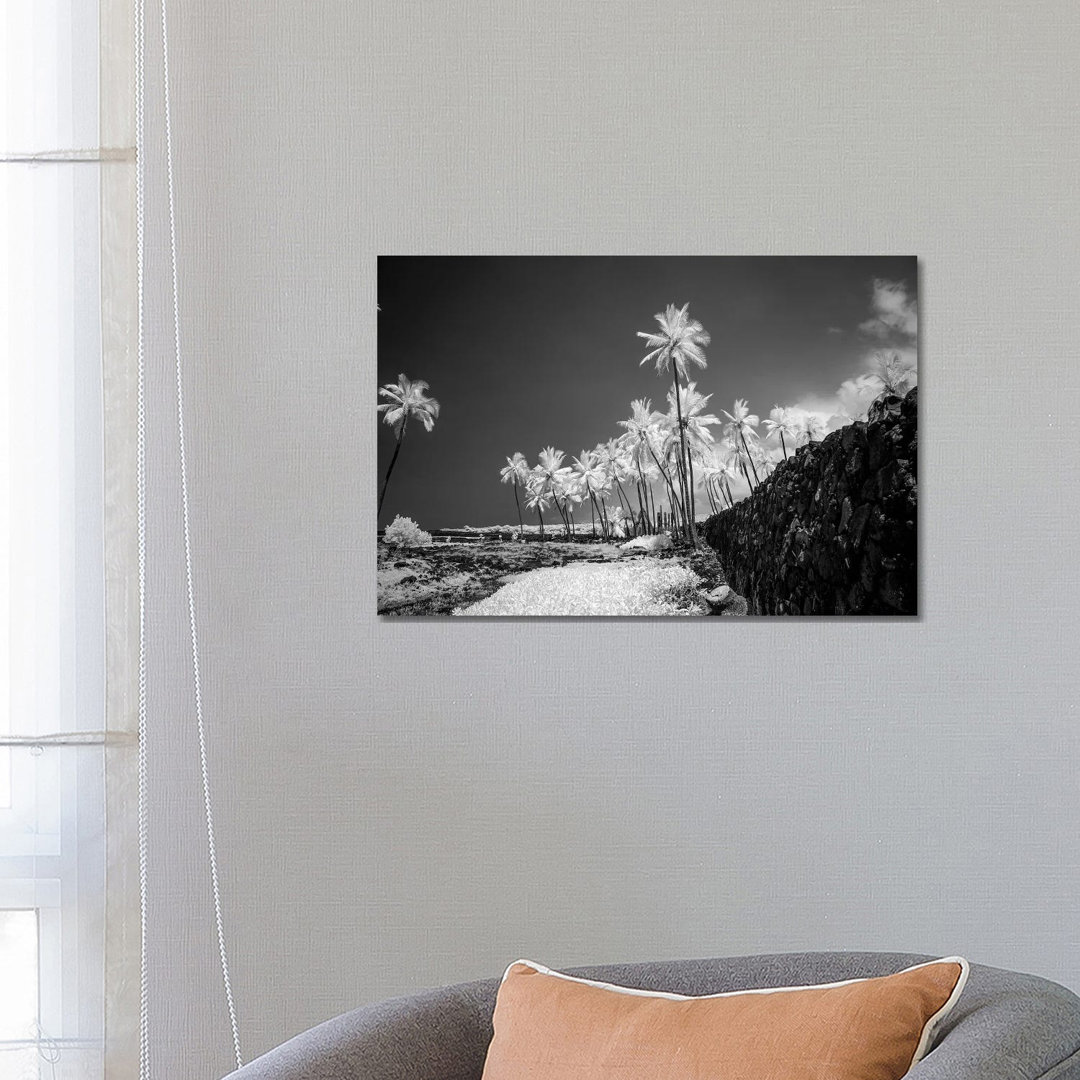 Pu'uhonua O Honaunau, The Big Island, Hawaii, Usa von Peter Hawkins - Gallery-Wrapped Canvas Giclée