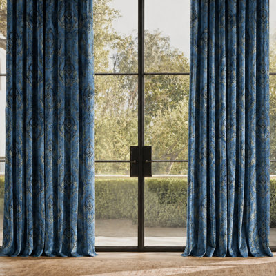 Damask Velvet | Beatrice Fabric