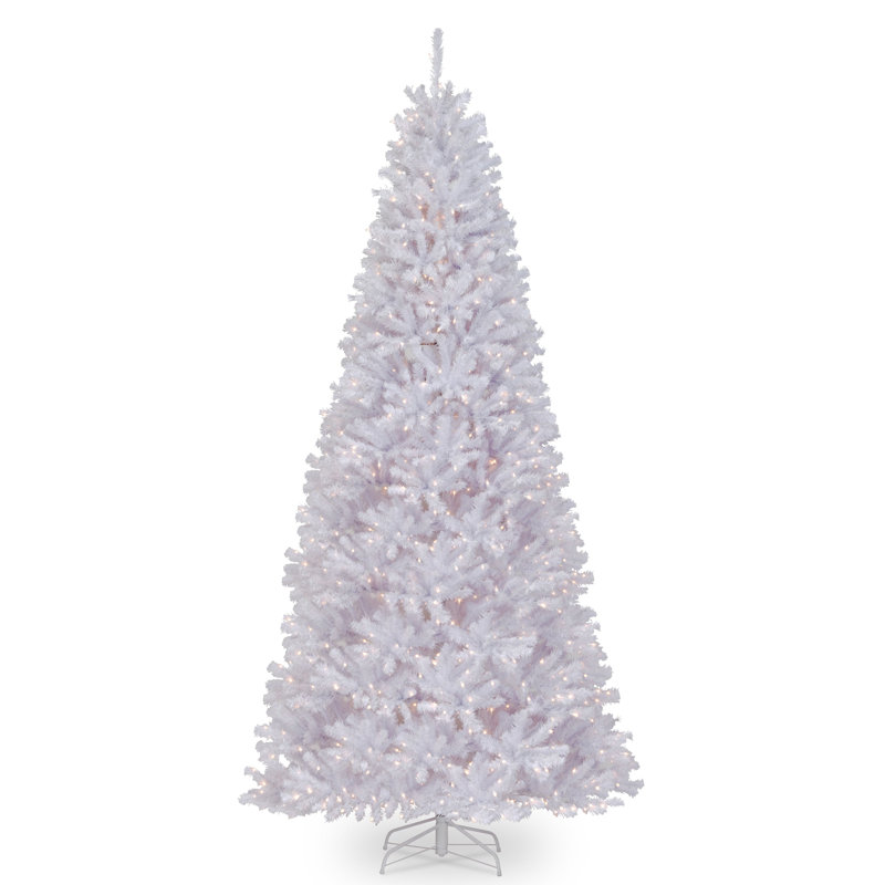 North Valley(R) White Spruce Tree With Clear Lights, 9'10