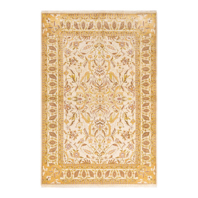 One-of-a-Kind 6' 2" X 9' 4" 2000s Wool Area Rug in Ivory