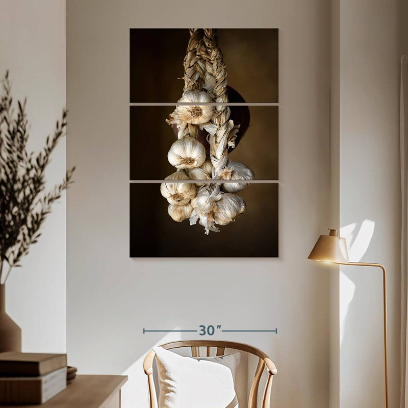 Yarlin Garlic Braid, 65" H x 42" W