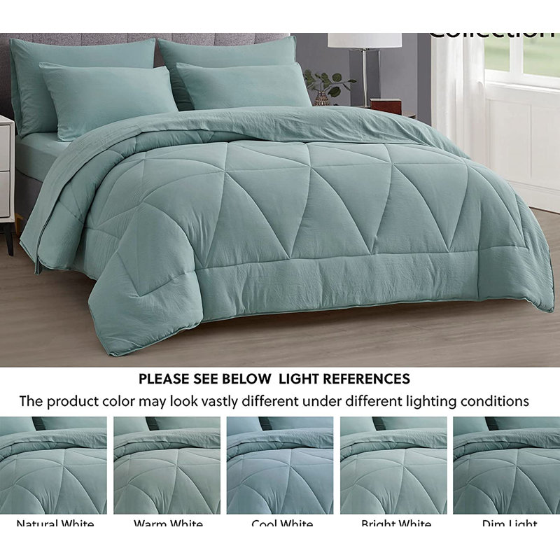 Light Gray Queen Microfiber Triangle Geometric Bed in a Bag Set