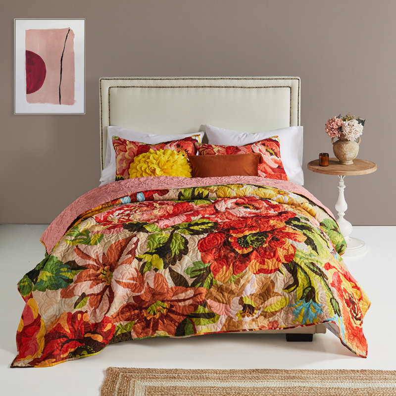 Blush Floral Twin Microfiber Reversible Quilt Set