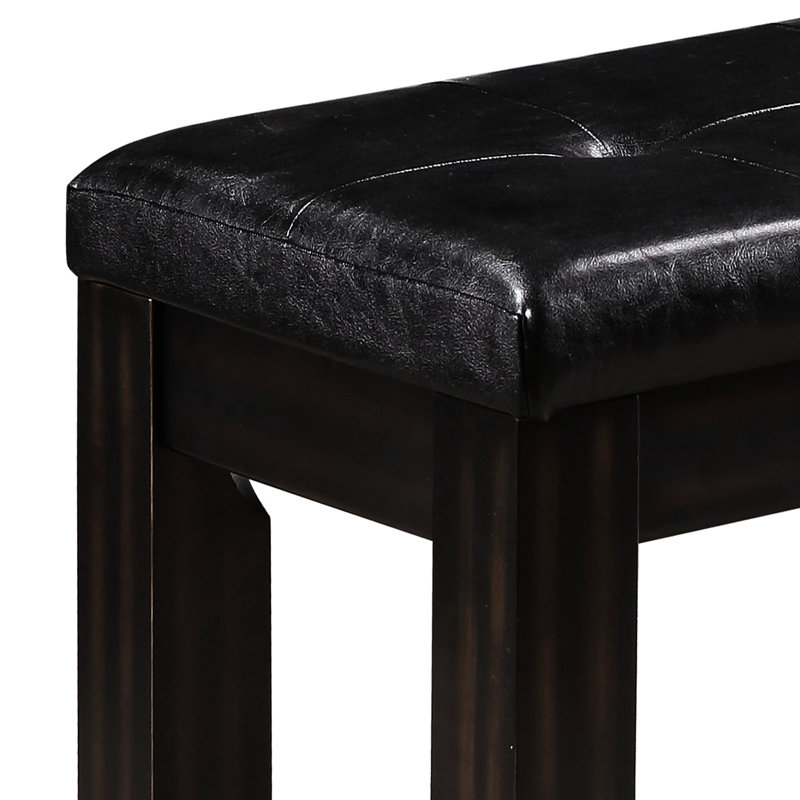 Noir compact et banc avec rembourrage en mousse pour une assise confortable