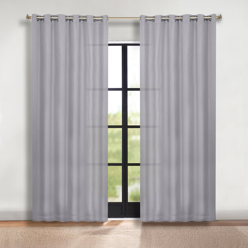Paire de rideaux obscurcissant avec œillets Millendon, Argent, L 70 po x L 84 po