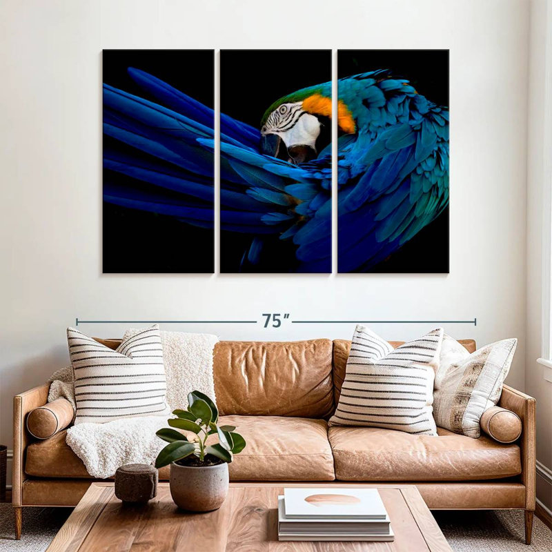 Brampt Majestic Macaw, 42" H x 65" W