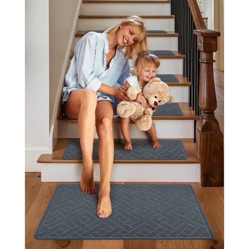 Tapis de marche d'escalier pour marches en bois, antidérapant et autocollant, 51 x 81 cm, envers en polyester TPR, gris foncé