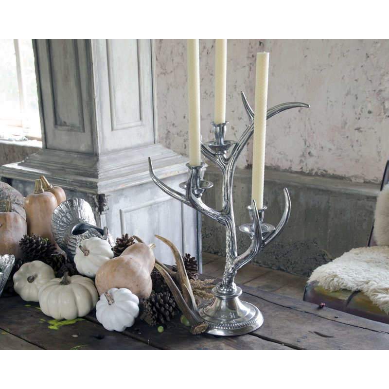 Elegant Metal Antler 3-Light Taper Candlestick Holder