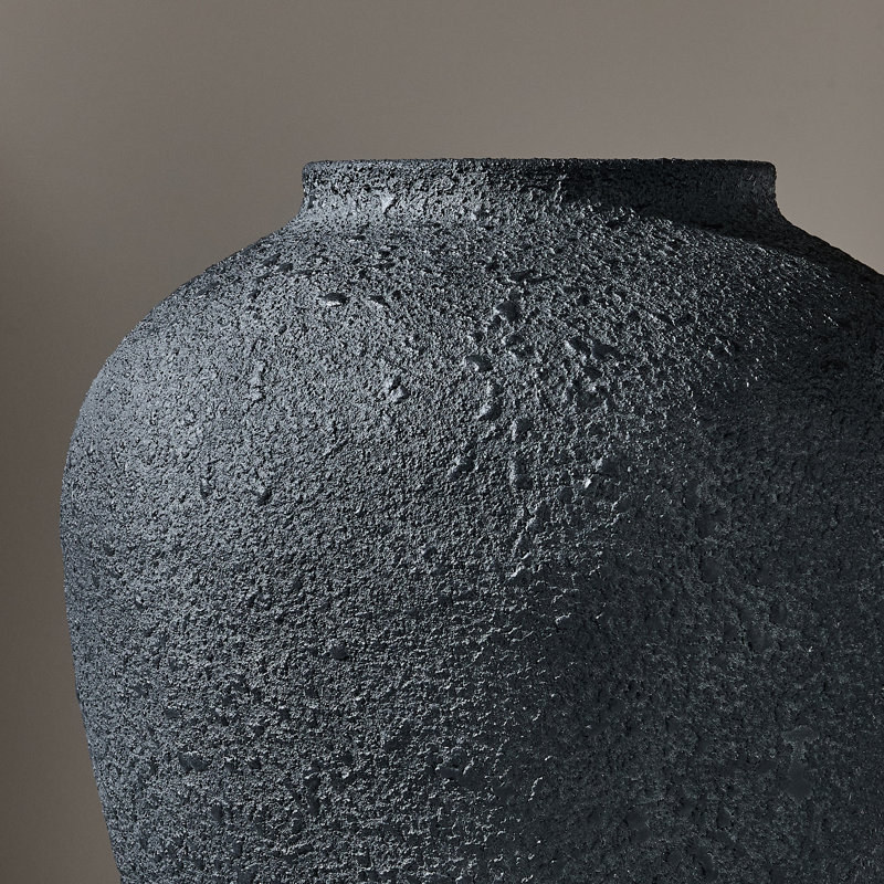 Vase de table en métal; vase en métal fait main, H 14 po x l 11,4 po x P 11,4 po