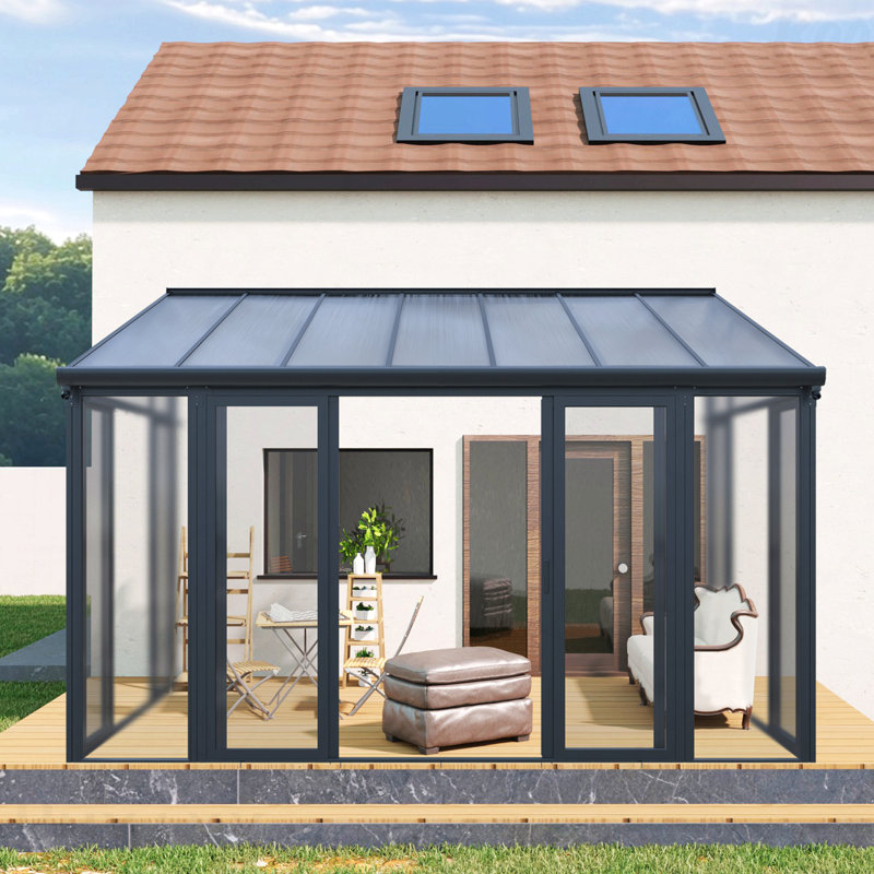 Housse de patio fermée de 10 pi x 14 pi avec 3 portes coulissantes verrouillables, véranda toutes saisons avec cadre en alliage d'aluminium, toit en polycarbonate et système de panneau de panneau d'endurance en PC solide et transparent pour terrasse de jardin
