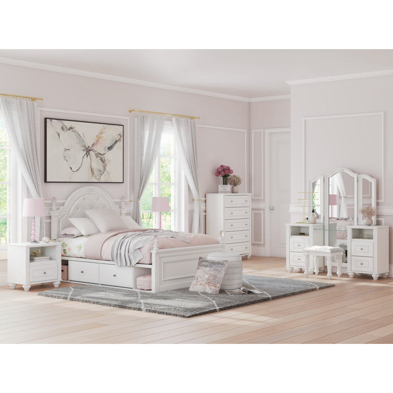 Jaekob Vanity With Mirror