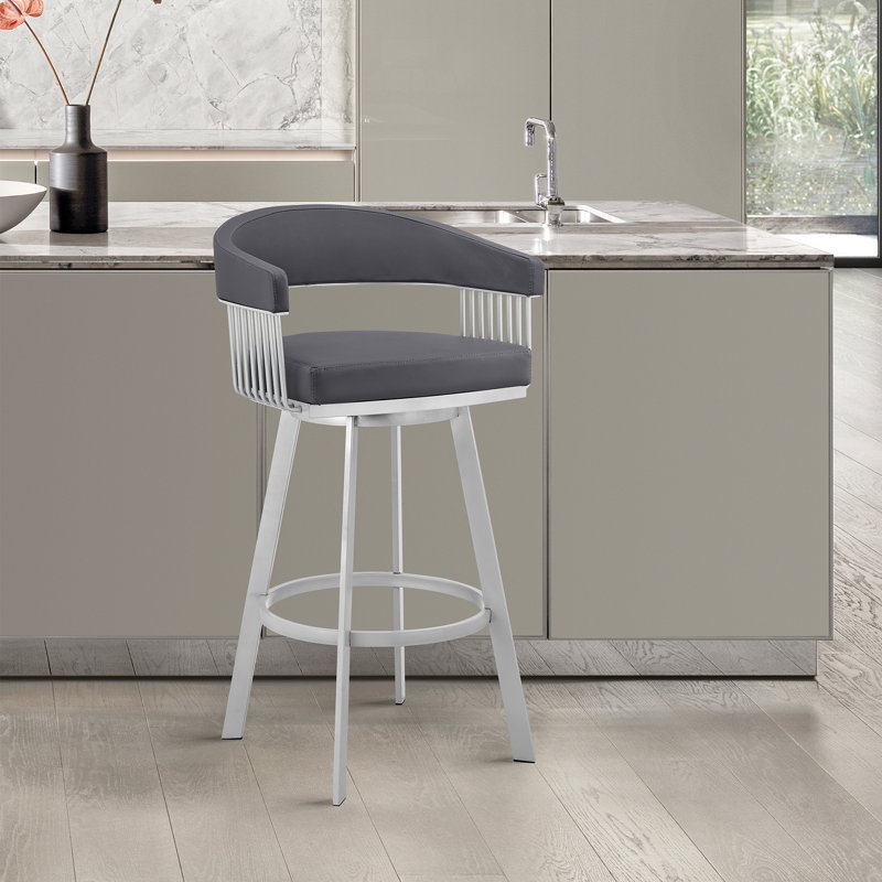 Tabouret pivotant en similicuir Robinett avec base et accoudoirs en métal, Gris ardoise, Argent