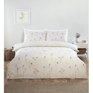 Niamh Multi Complete Set Microfiber Floral Duvet Cover Set with Pillowcases