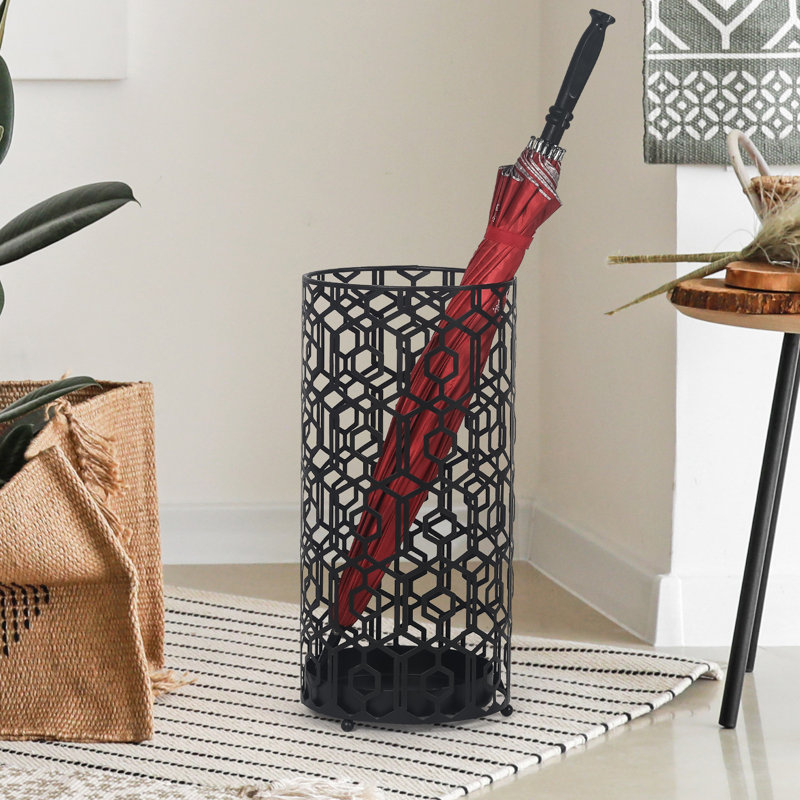 Metal Umbrella Stand With Drip Tray, Black