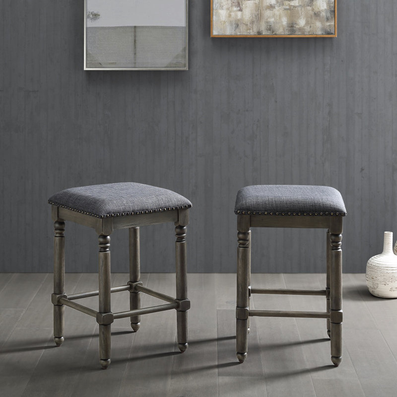 Tabouret en bois