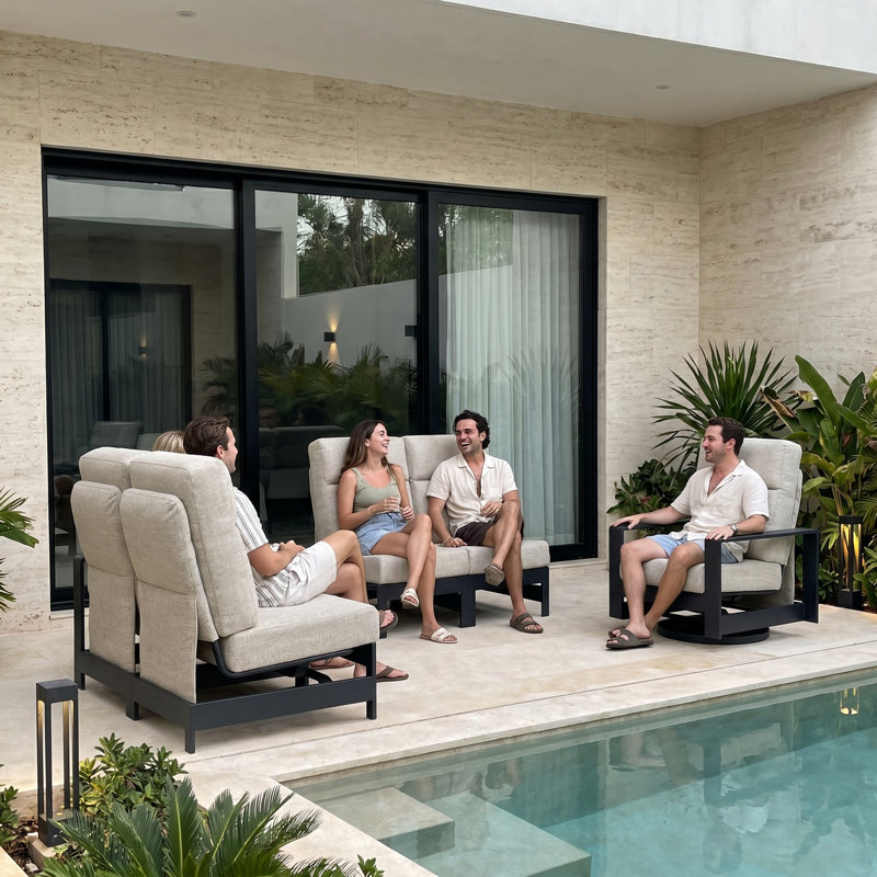 Outdoor Lounge Chair