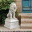 Statue de lion sentinelle avec base Lion