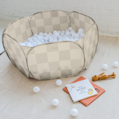 Balle pour enfants en tissu recyclé 3 Sprouts / damier / beige