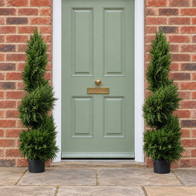 120 cm H Faux Topiary Plant in Plastic Pot Liner