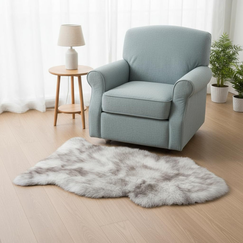 Tapis en peau de mouton Novyty Dyfan avec envers antidérapant, Rectangle 2 pi x 3 pi