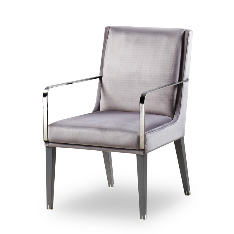Chaise avec accoudoirs en mauve Andrew Martin