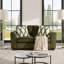 Causeuse de salon Marvella avec revêtement en chenille Mosswood et coussins décoratifs texturés