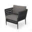 Élégant complément de salon, chaise d'appoint sophistiquée