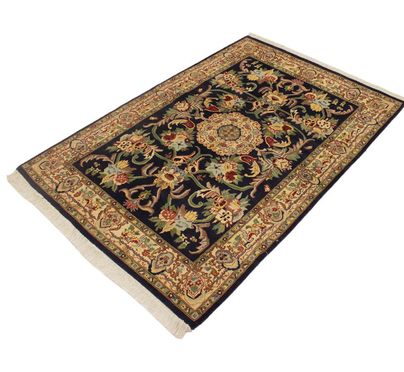 Wool Oriental Indoor Rug