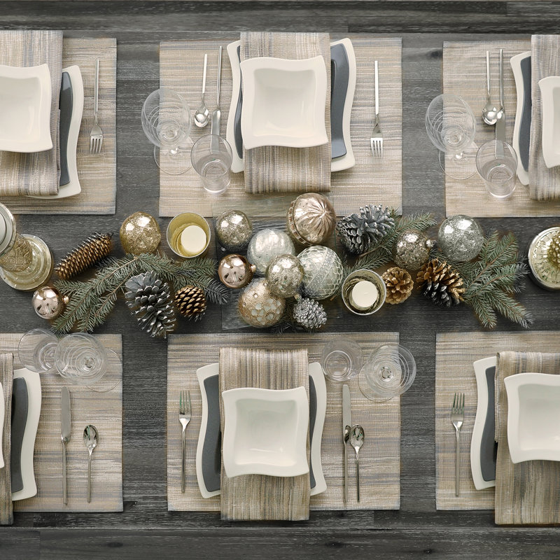 Radcliffe Jacquard 14" x 20" Placemats